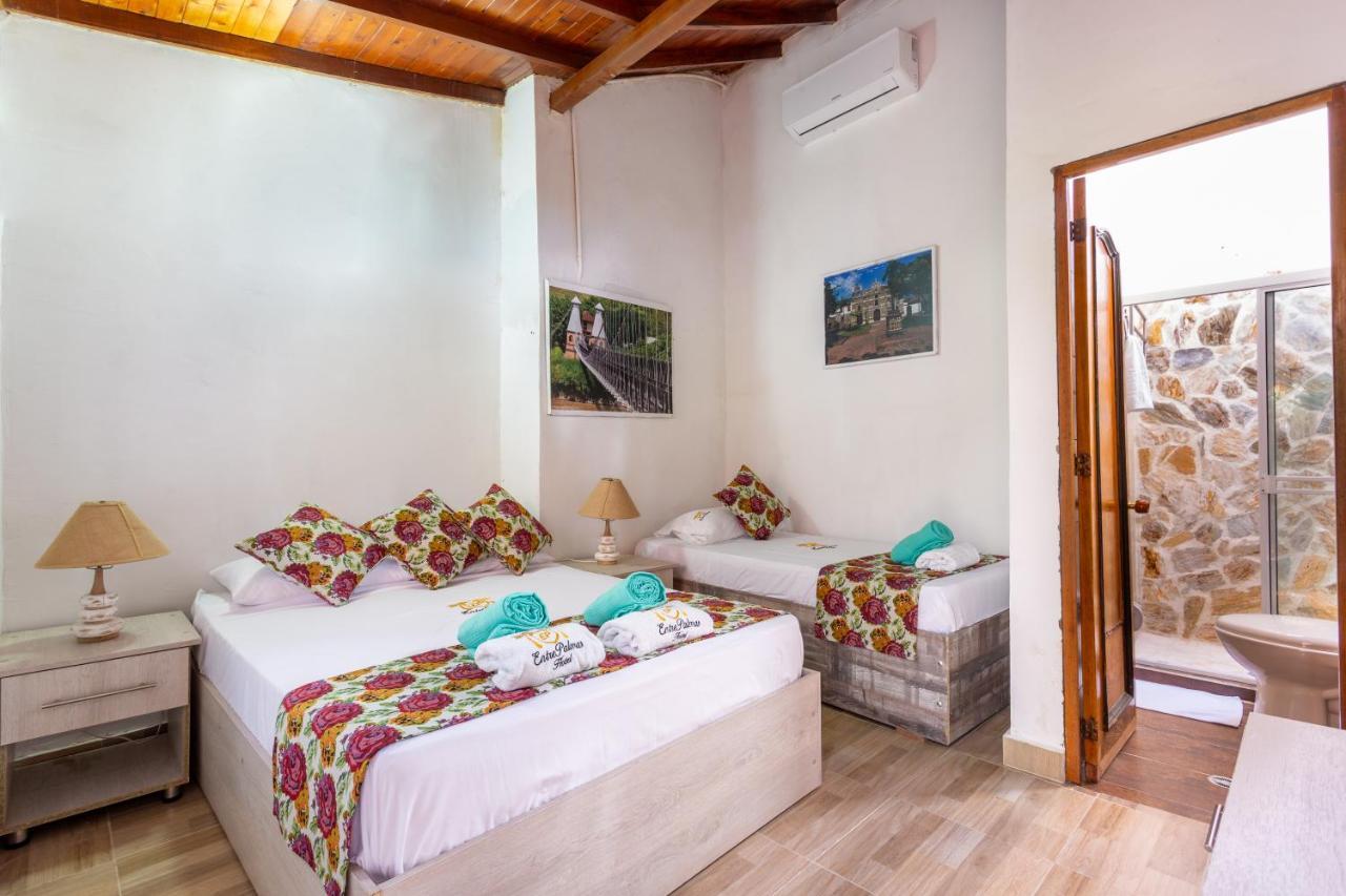 Entre Palmas Casa Hotel سانتا في دي أنتيوكيا المظهر الخارجي الصورة